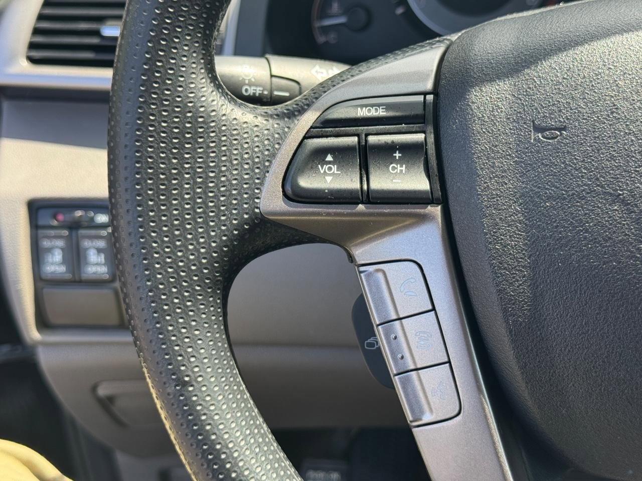 Used 2016 Honda Odyssey EX image 23