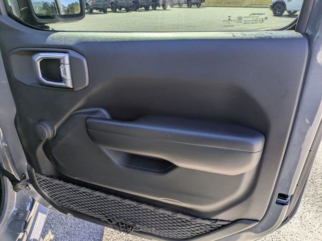 Used 2021 Jeep Gladiator Sport image 35