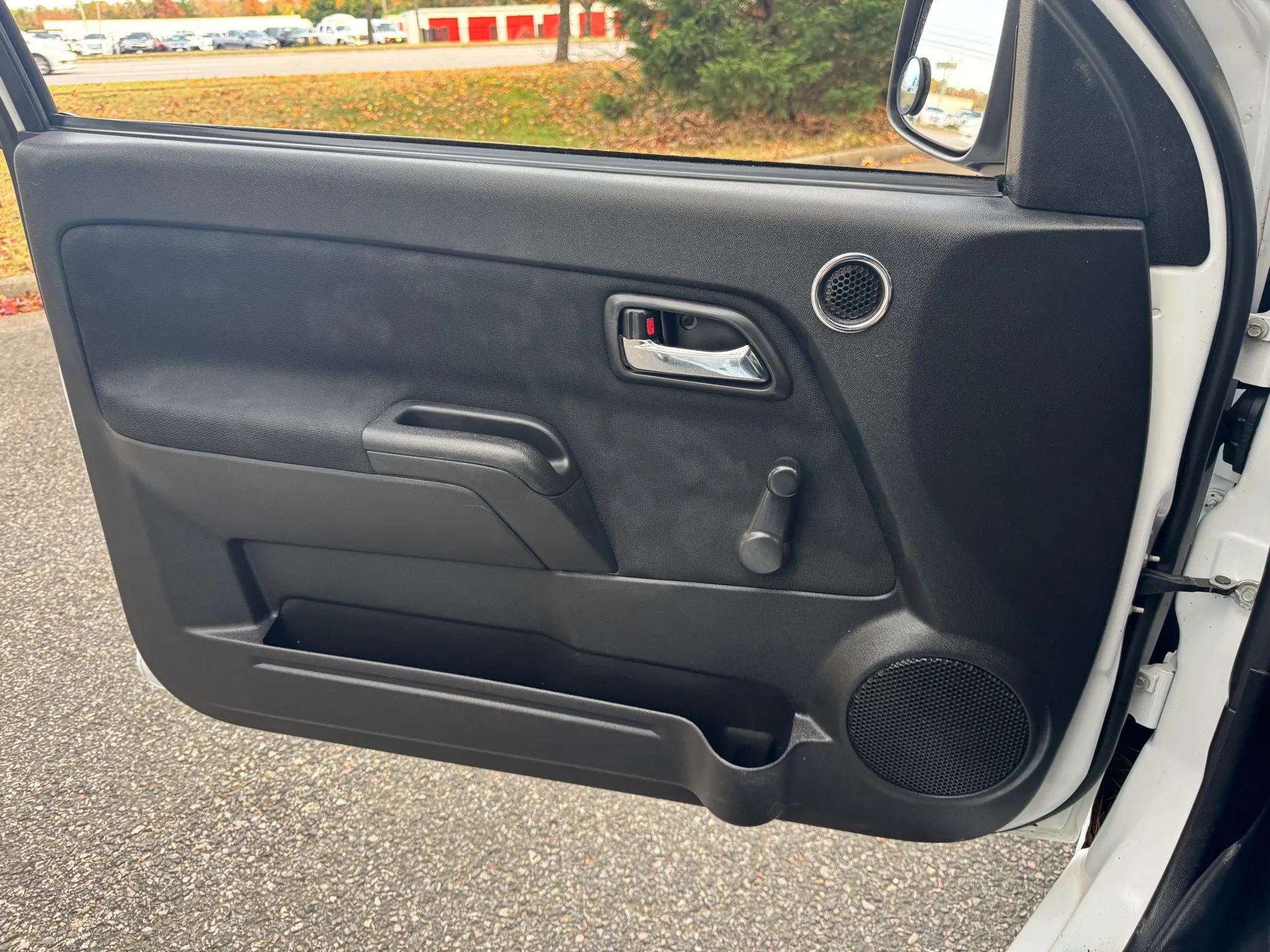 Used 2011 Chevrolet Colorado W/T image 12