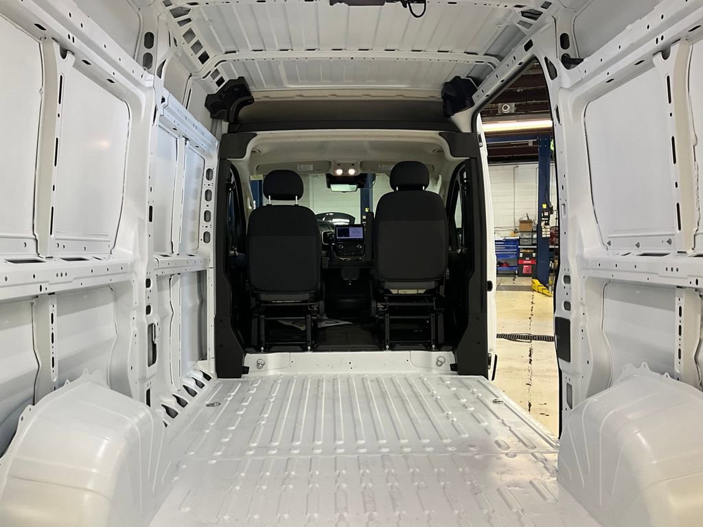 New 2025 RAM ProMaster 1500 w/ Quick Order Package 22H SLT+ image 4