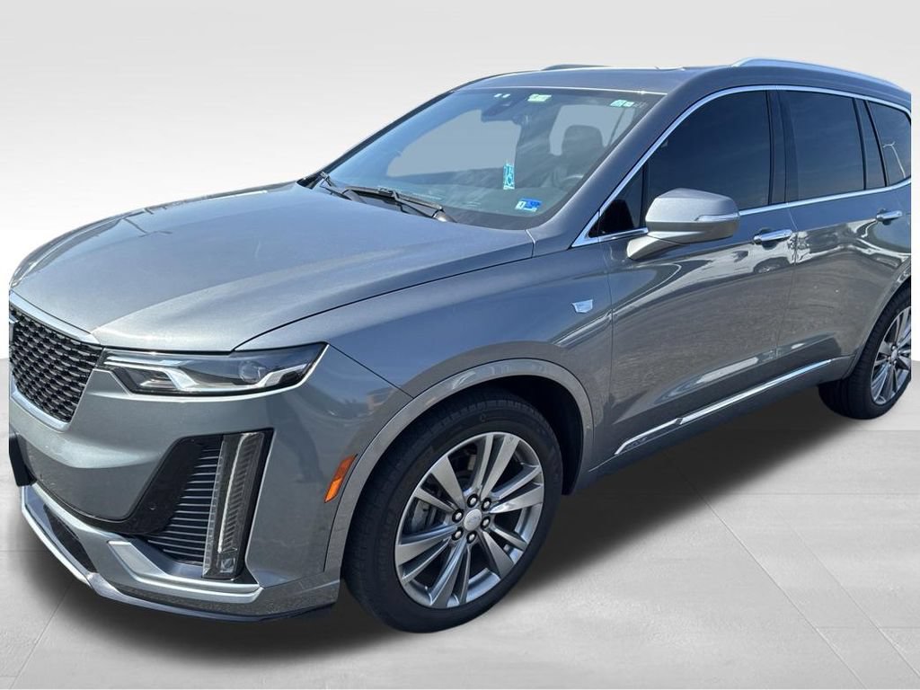 Used 2020 Cadillac XT6 Premium Luxury w/ LPO, Floor Liner Package AWD/4WD image 7