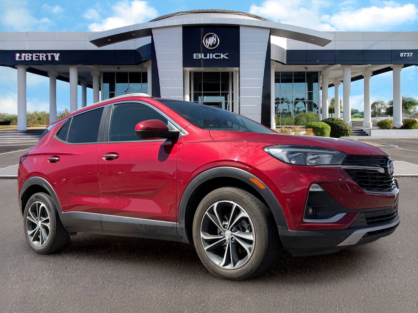 Used 2021 Buick Encore GX Select FWD image 2