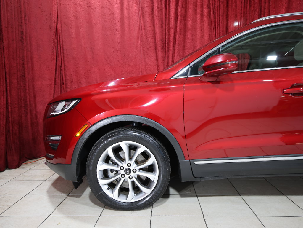Used 2019 Lincoln MKC Select w/ Select Plus Package FWD image 4