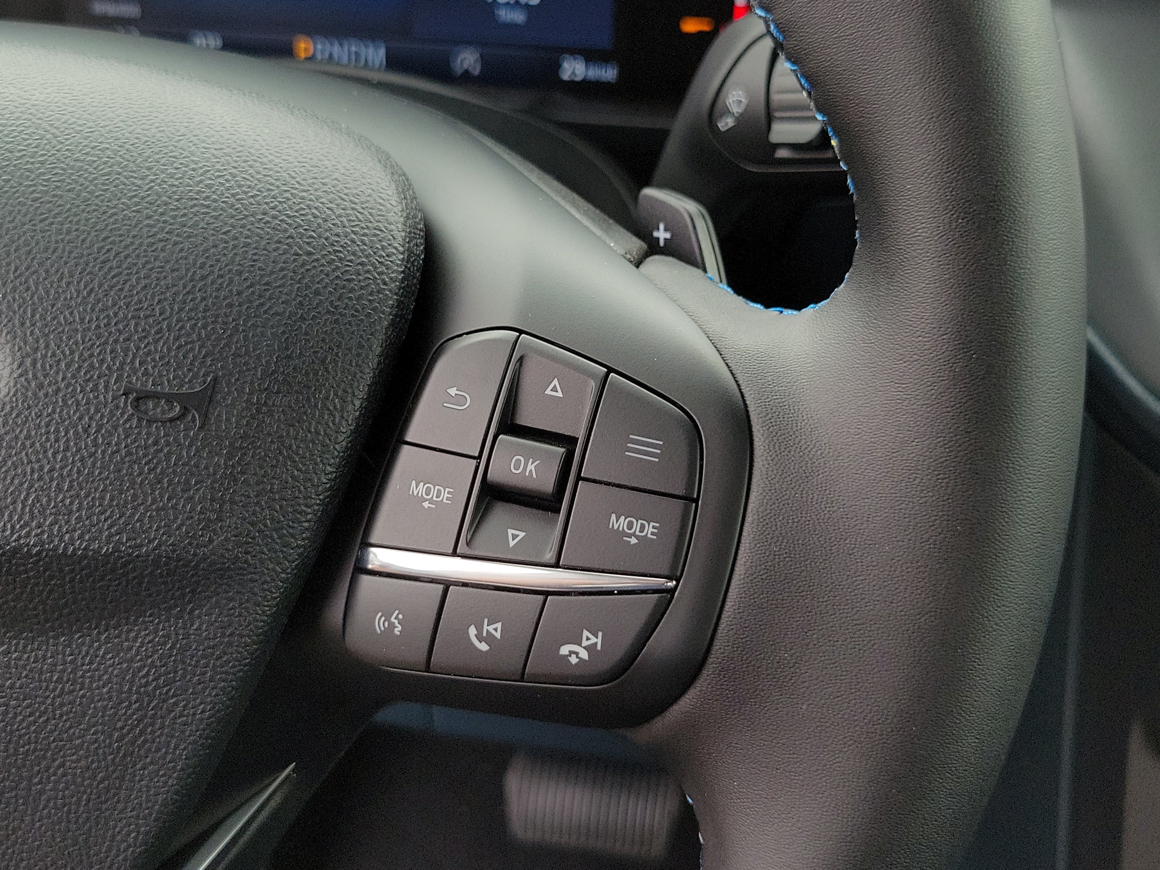 Used 2026 Ford Maverick Lobo AWD/4WD image 27