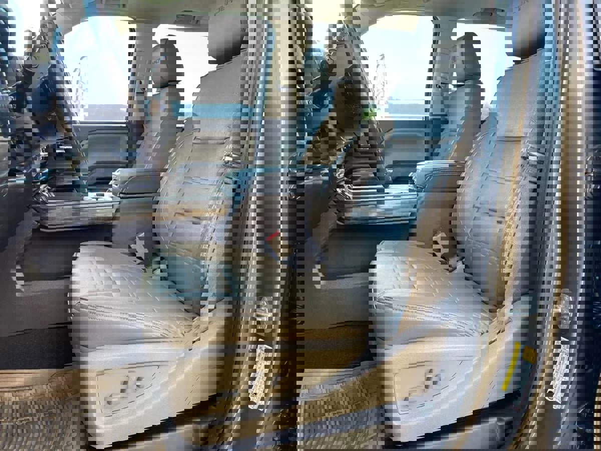 Used 2015 GMC Sierra 2500 Denali w/ Duramax Plus Package image 12