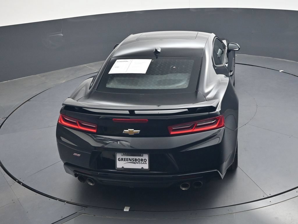 Used 2017 Chevrolet Camaro SS RWD image 24