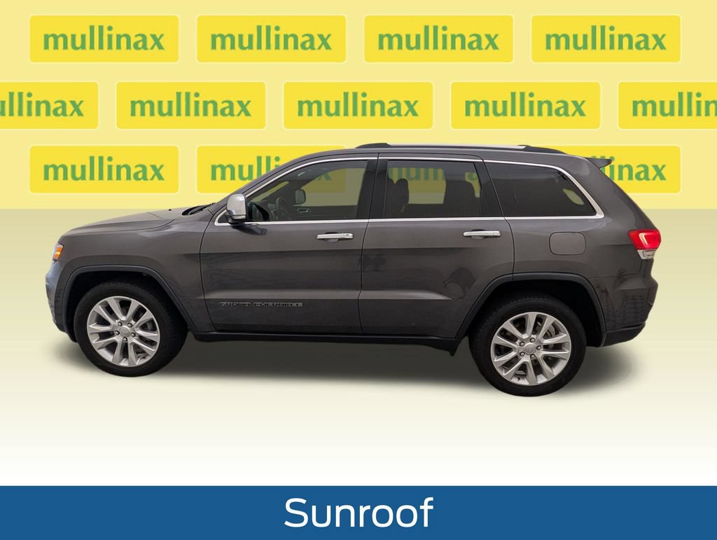 Used 2017 Jeep Grand Cherokee Limited RWD image 11