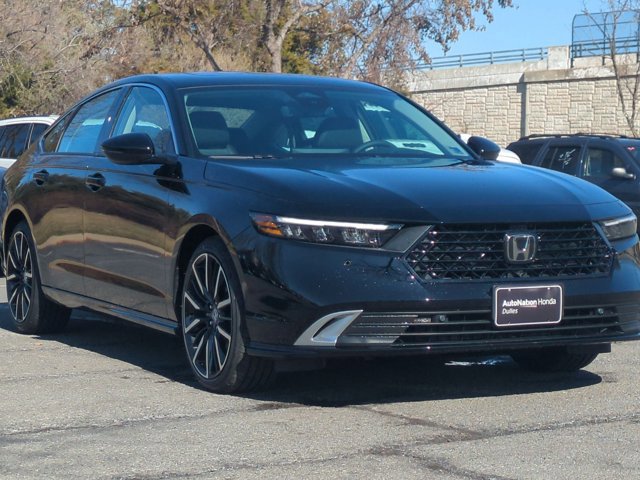 New 2026 Honda Accord Touring image 7