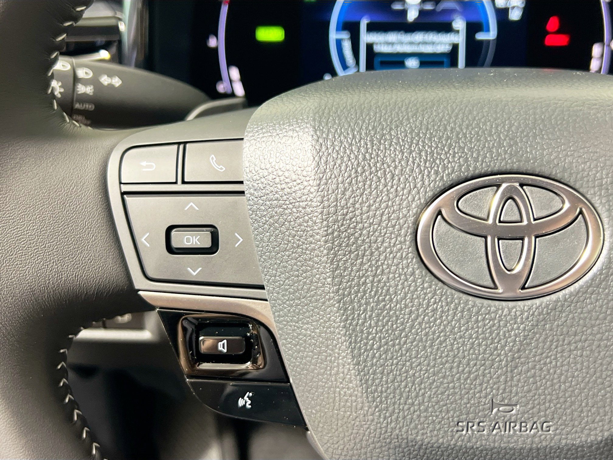 New 2026 Toyota Camry SE image 18