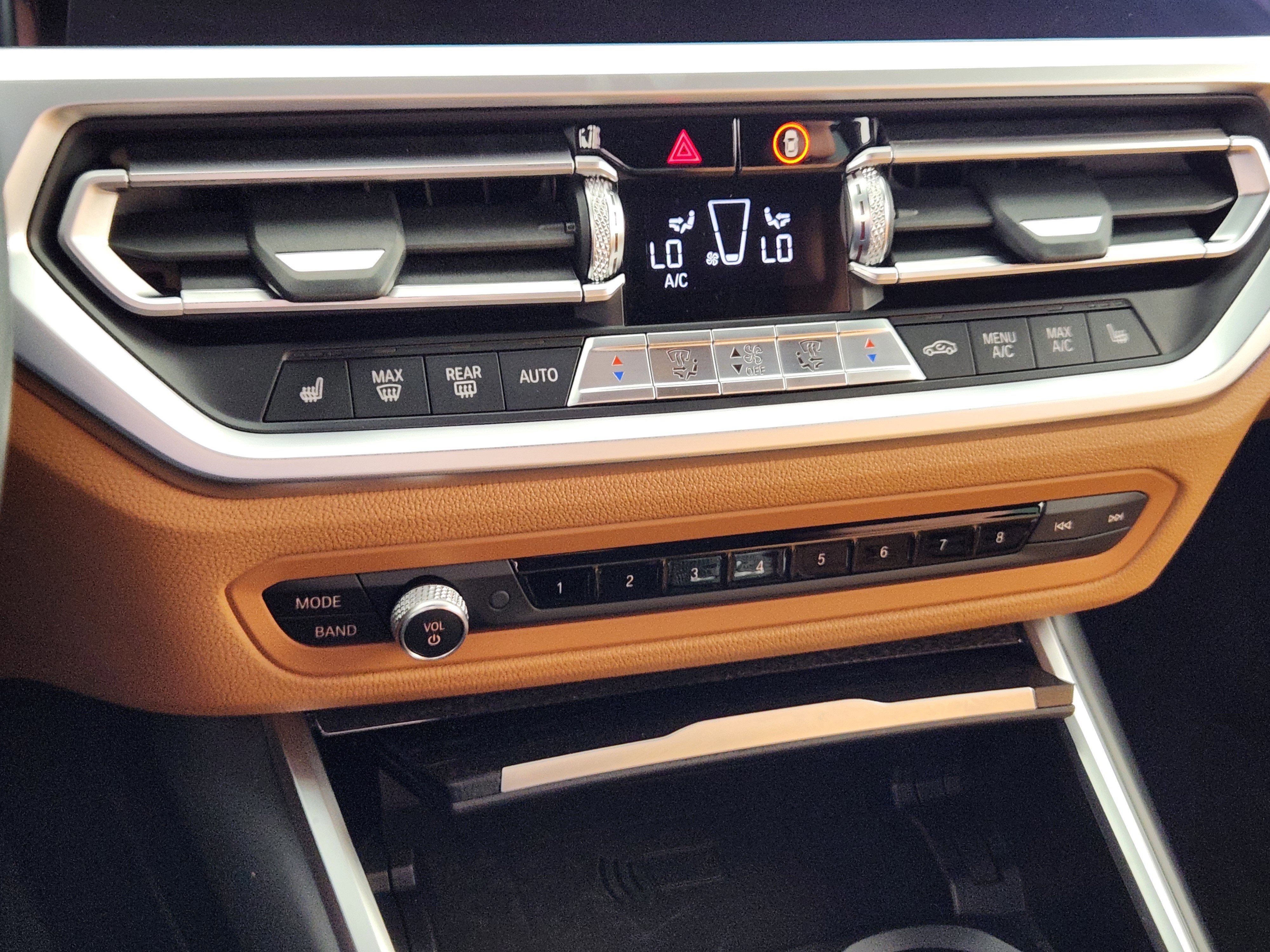 Used 2020 BMW 330i xDrive 330i xDrive w/ Convenience Package image 24