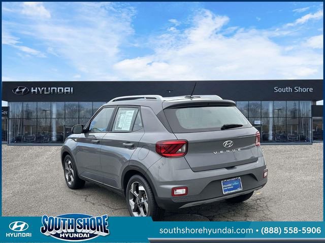 Certified 2023 Hyundai Venue SEL w/ Cargo Package image 8