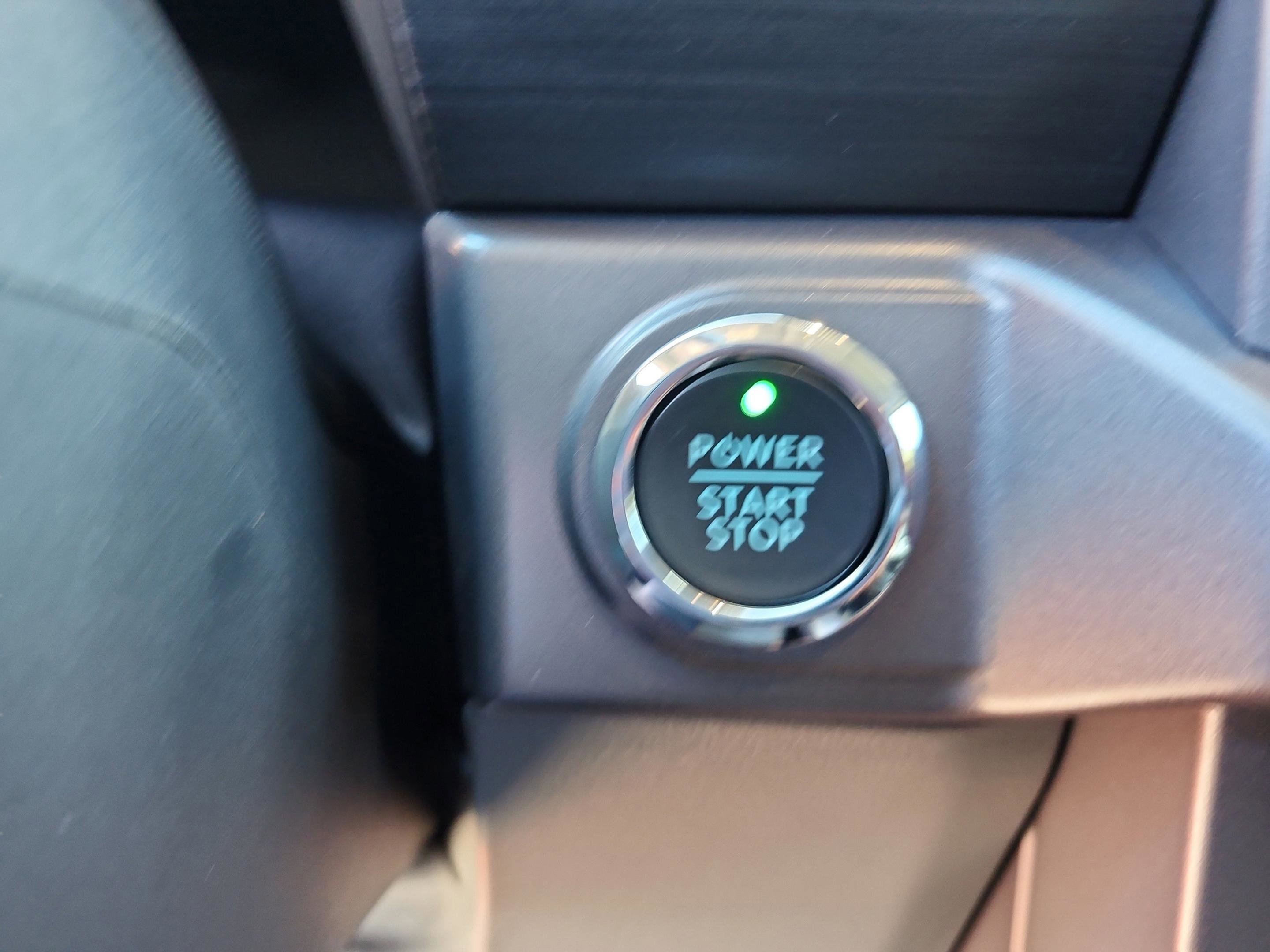 New 2025 Ford F150 Lightning XLT image 9