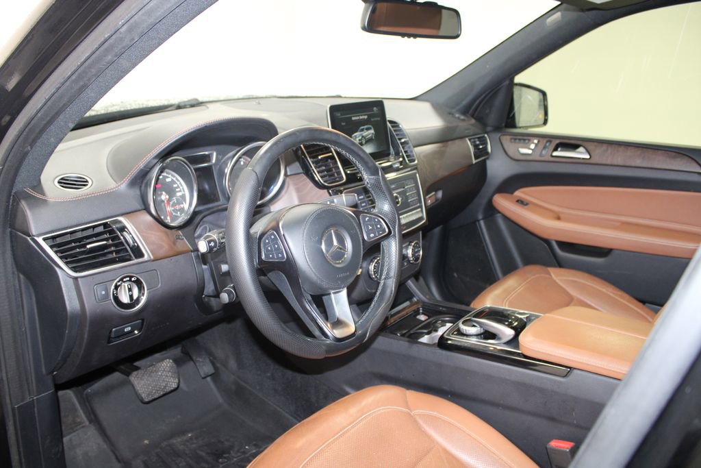 Used 2018 Mercedes-Benz GLS 450 4MATIC image 23