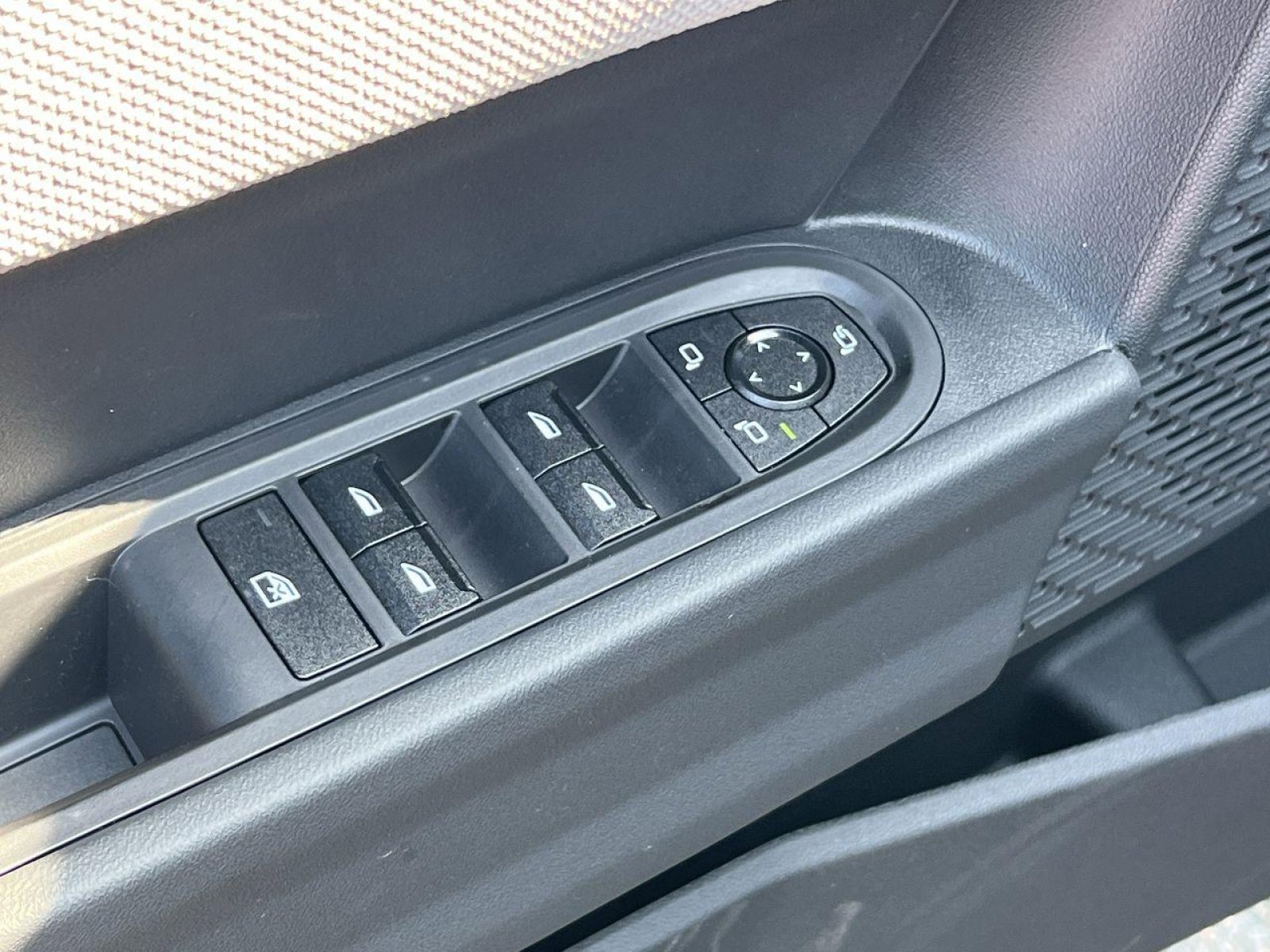 New 2025 MINI Cooper S image 12