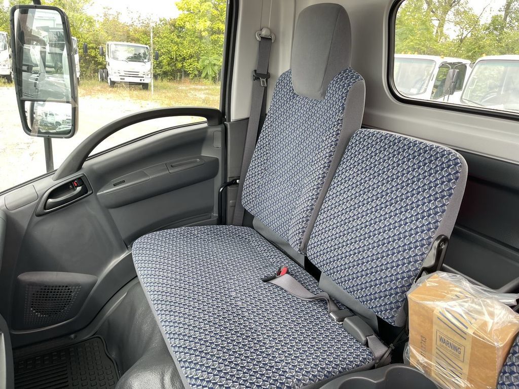 New 2024 Chevrolet Low Cab Forward 5500XG RWD image 15