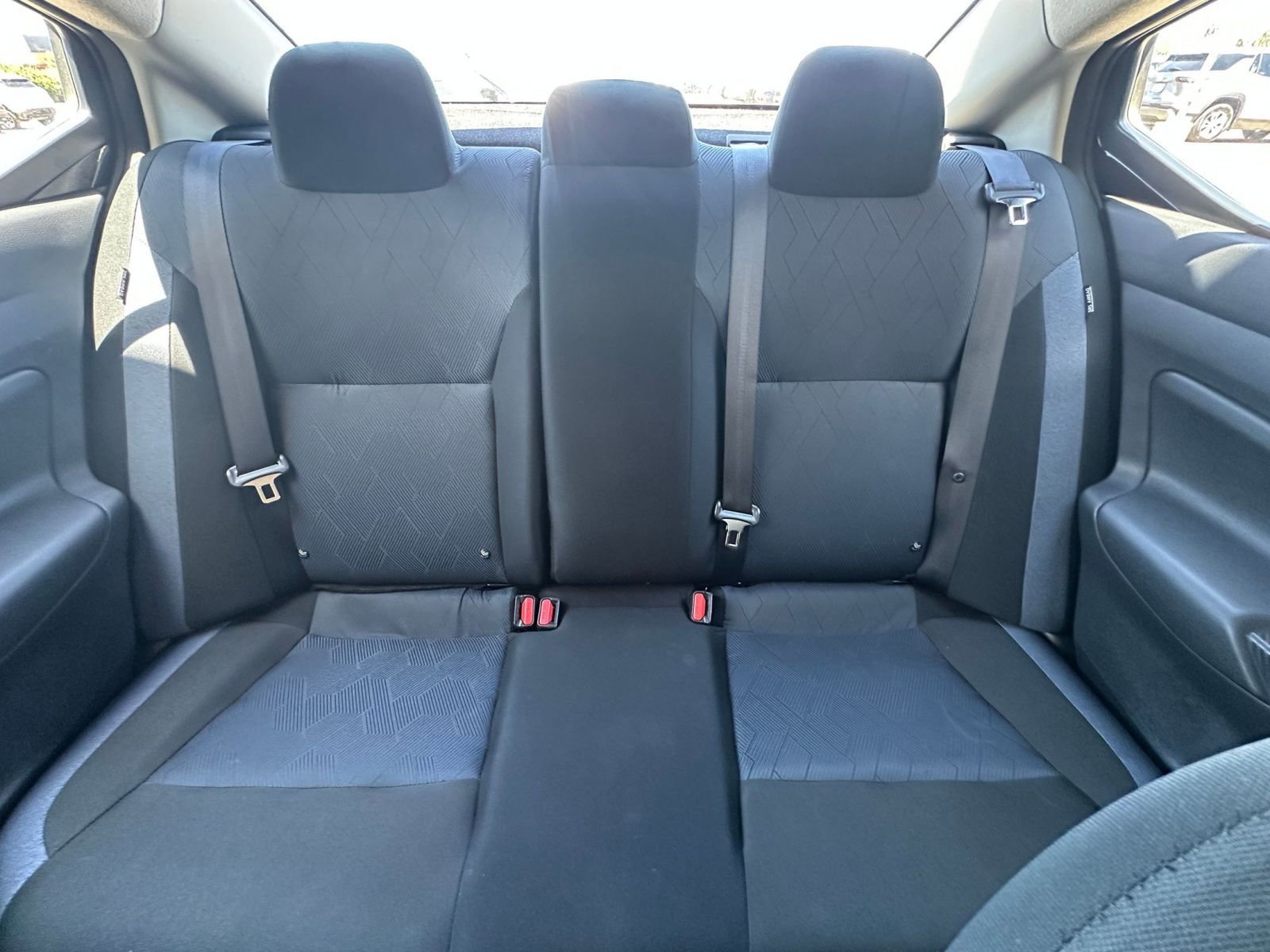 Used 2025 Nissan Versa SV FWD image 37