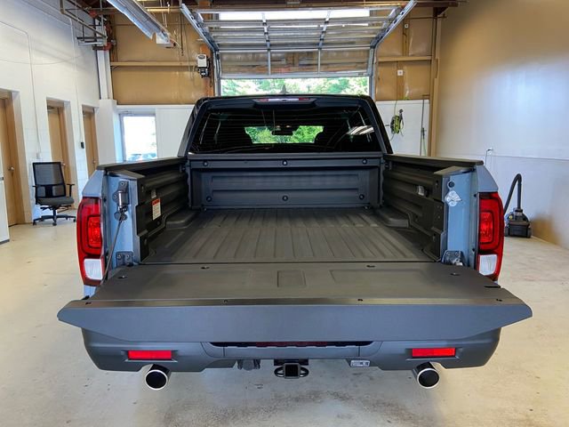 Certified 2025 Honda Ridgeline Sport image 16