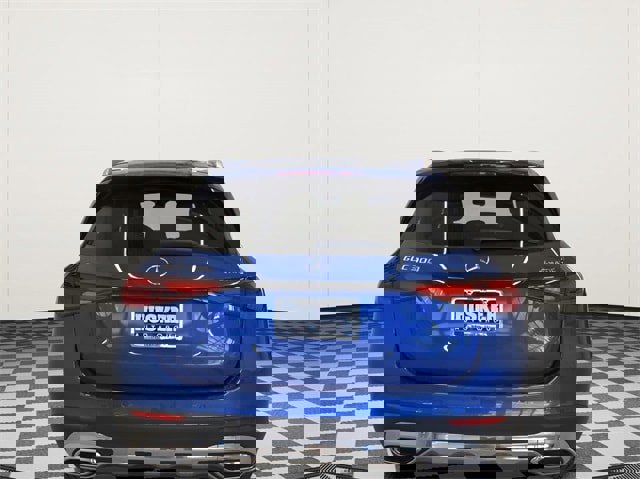 New 2025 Mercedes-Benz GLC 300 4MATIC image 11