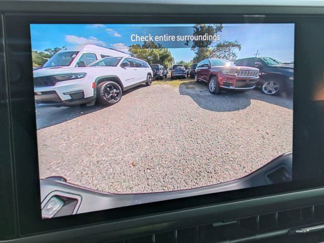 New 2026 Jeep Gladiator Sport image 18