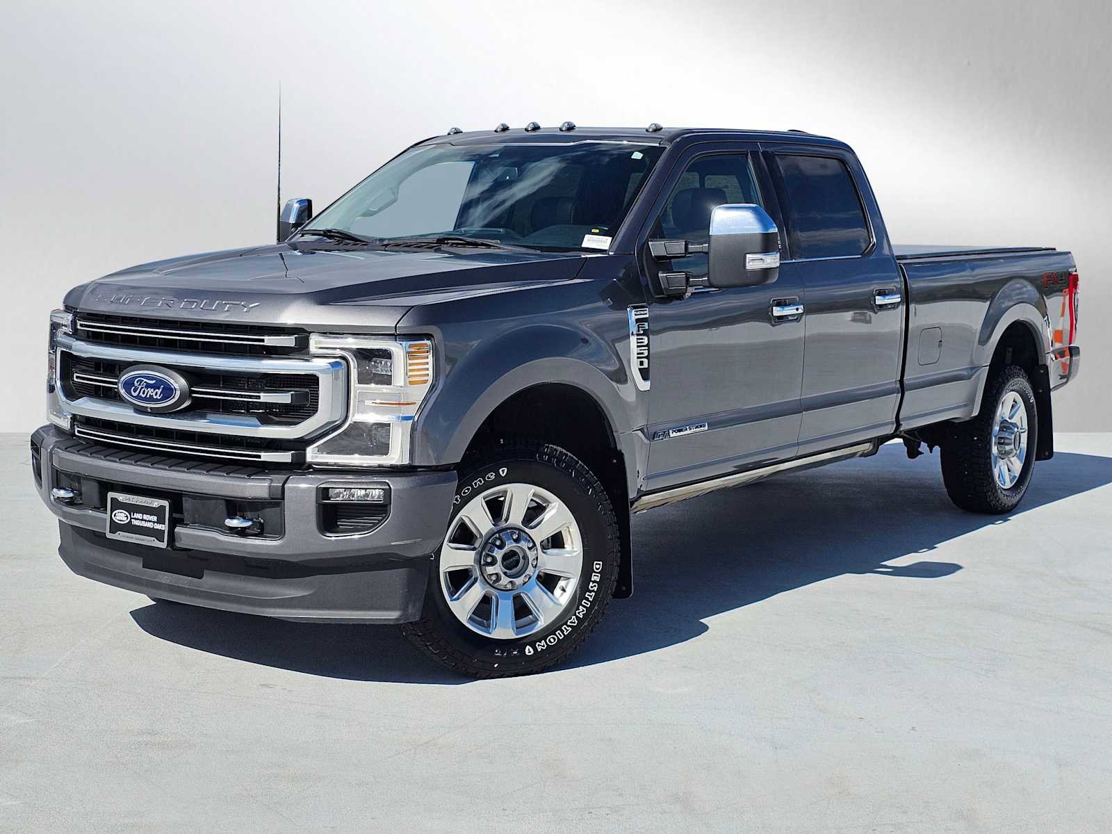 Used 2022 Ford F350 Platinum AWD/4WD image 1
