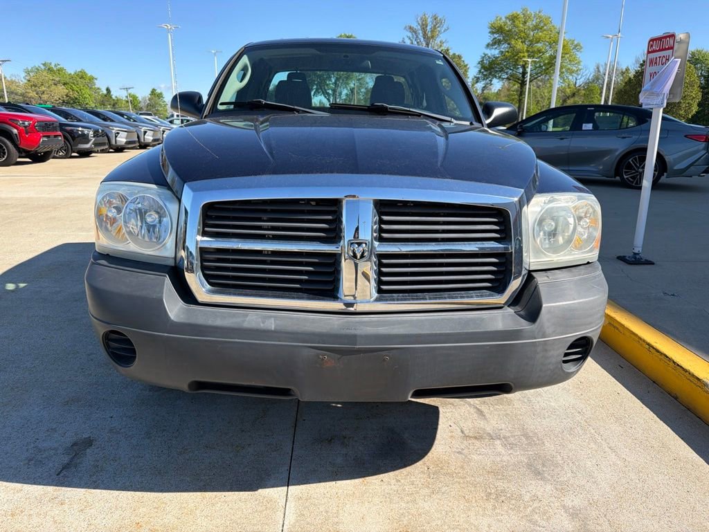 Used 2005 Dodge Dakota ST RWD image 2