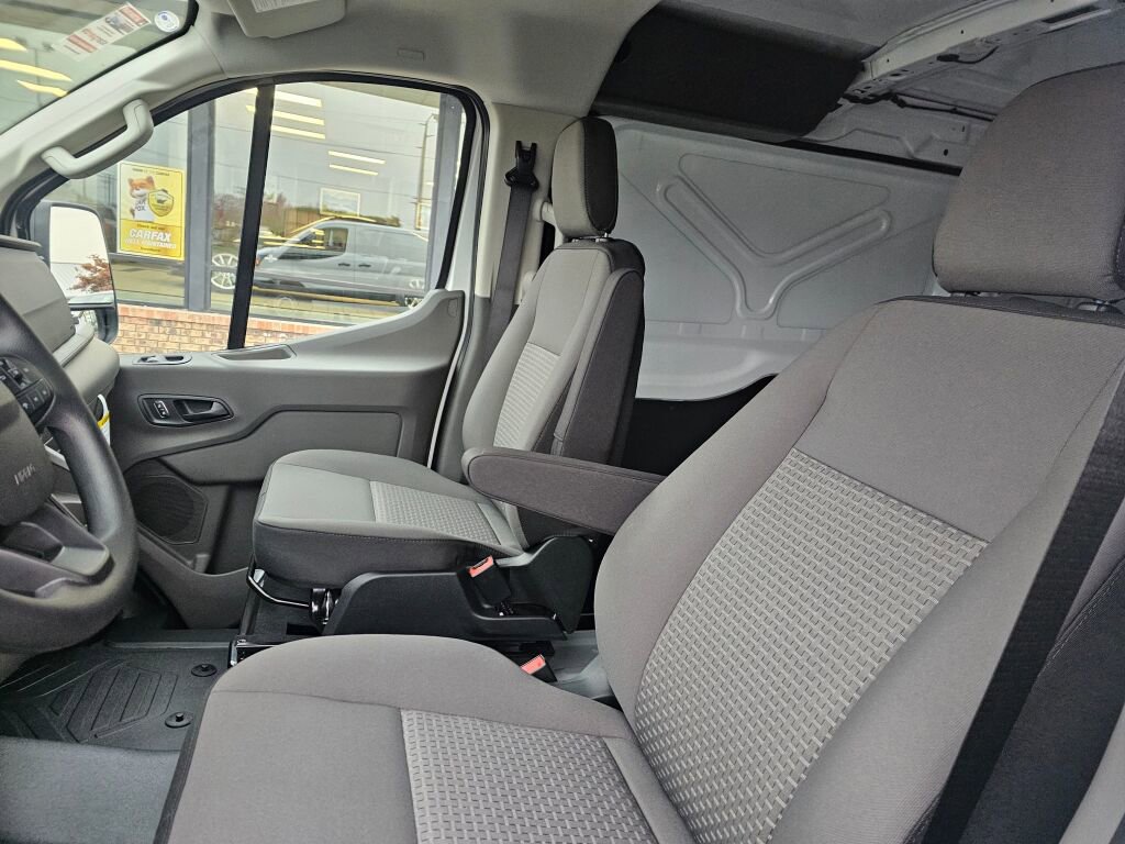 New 2026 Ford Transit 250 Low Roof image 11