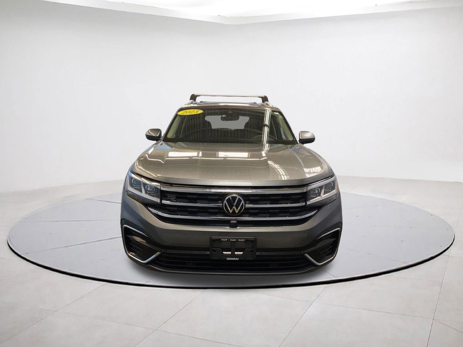 Used 2023 Volkswagen Atlas SEL Premium AWD/4WD image 2