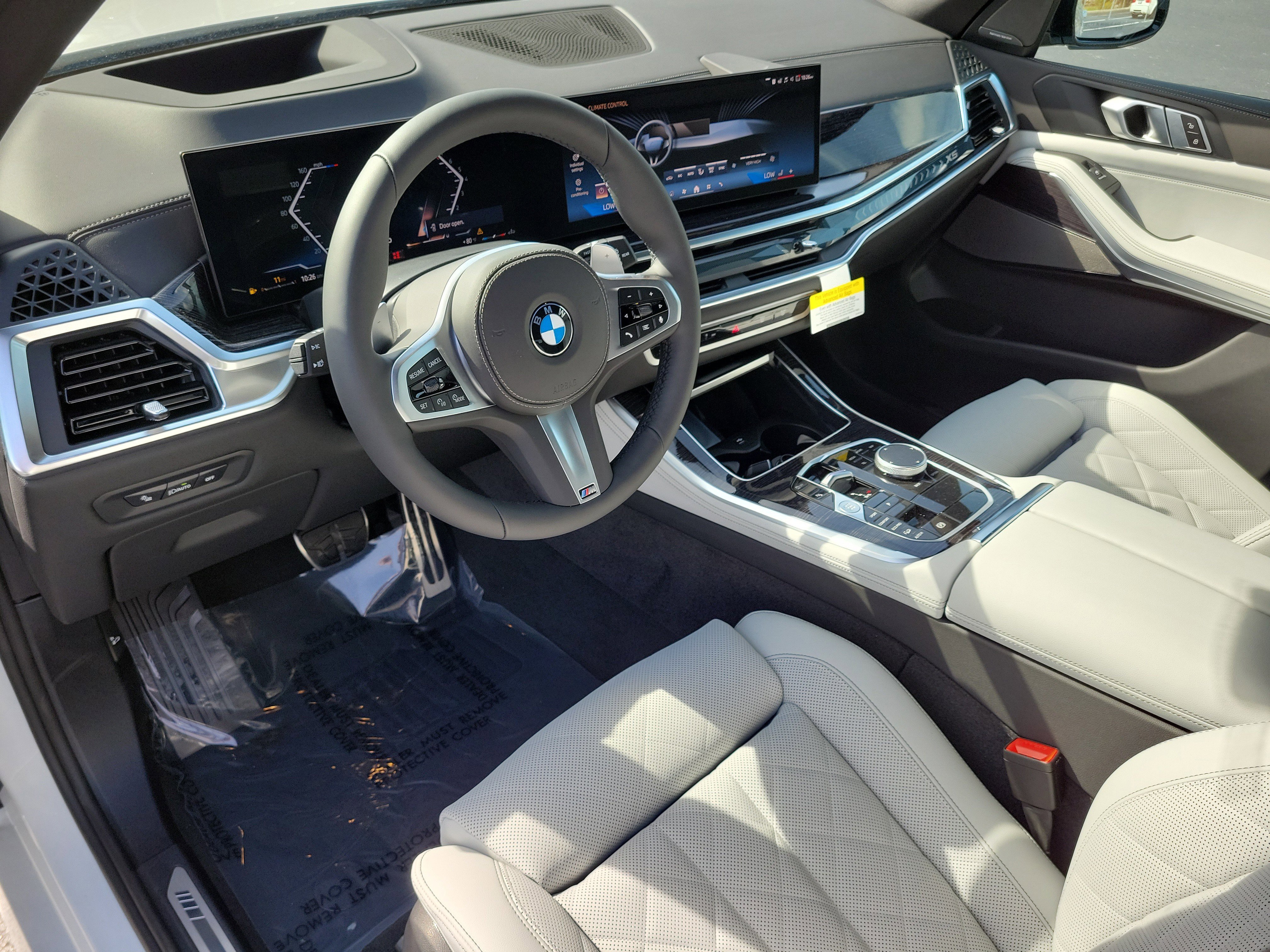 New 2026 BMW X5 xDrive40i w/ M Sport Package image 18