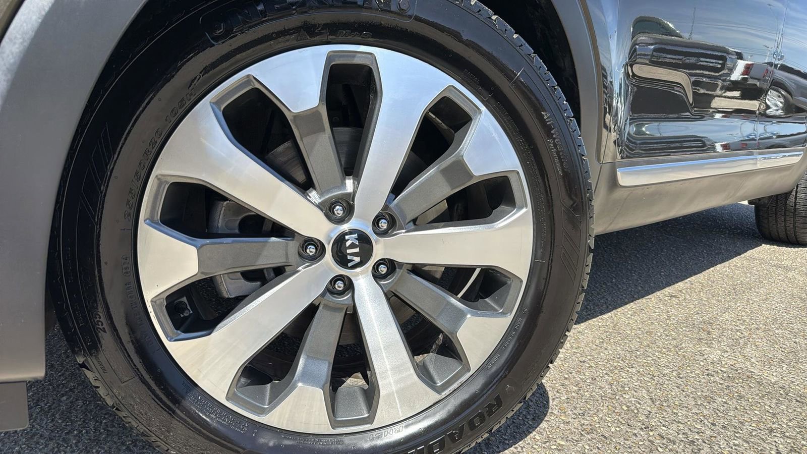 Used 2021 Kia Telluride S image 9
