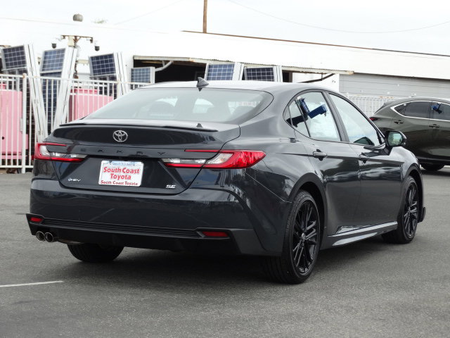 New 2026 Toyota Camry SE image 5