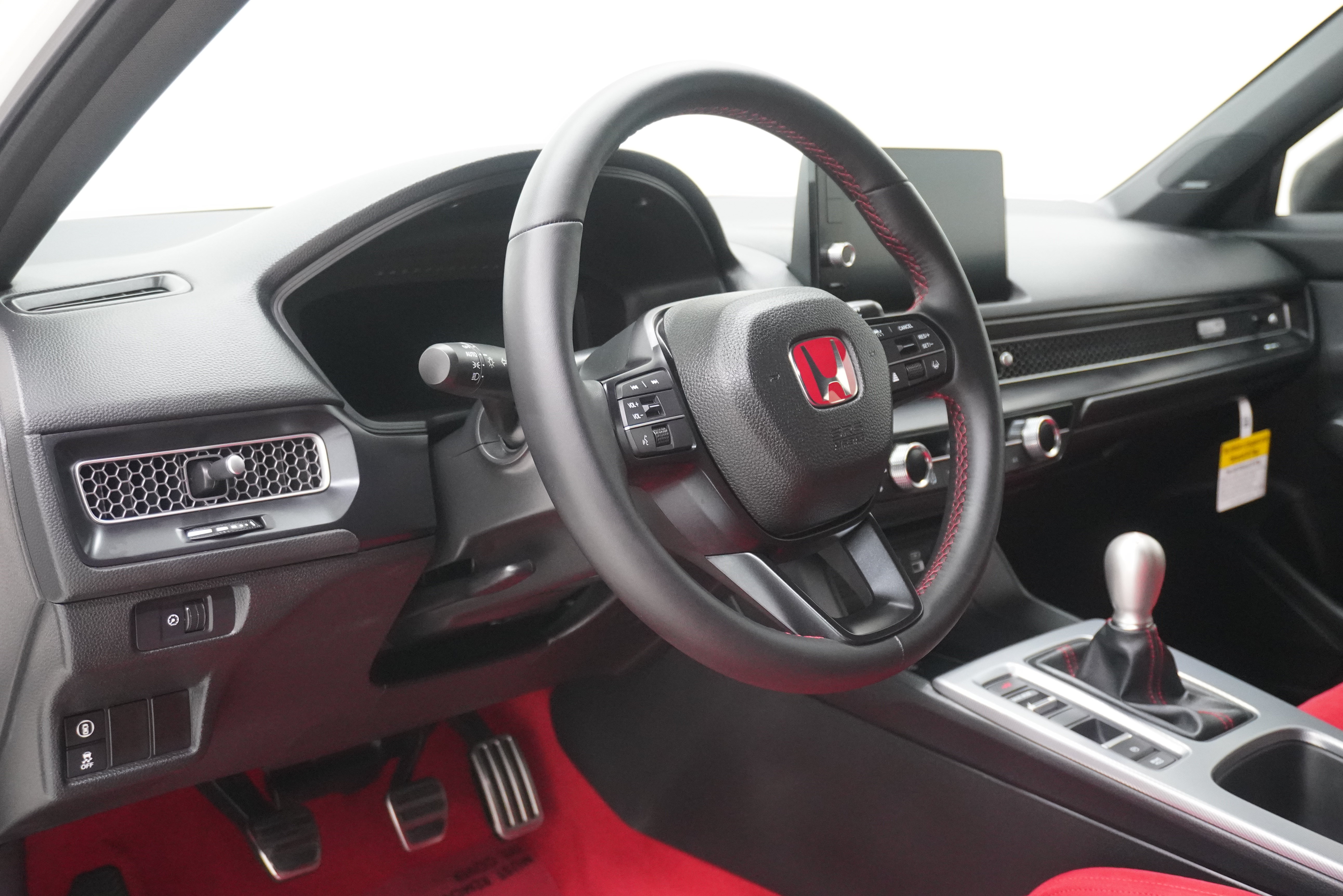 Used 2025 Honda Civic Type R image 11