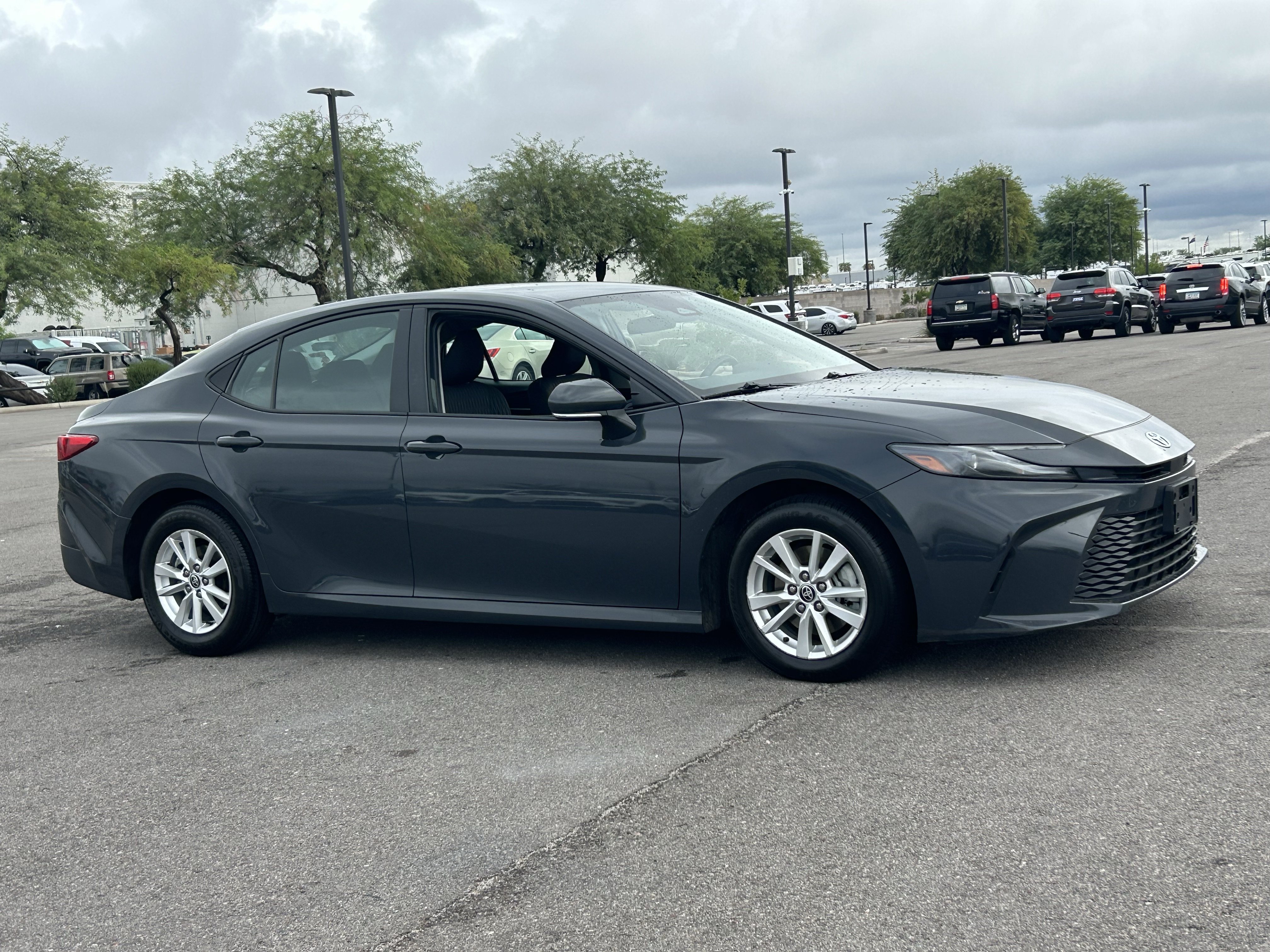 Used 2025 Toyota Camry LE FWD image 7