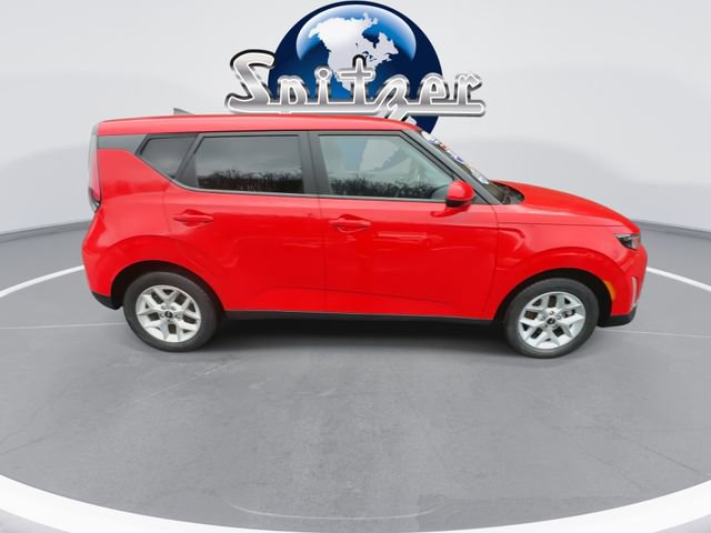 Used 2024 Kia Soul LX w/ Option Group 015 image 10