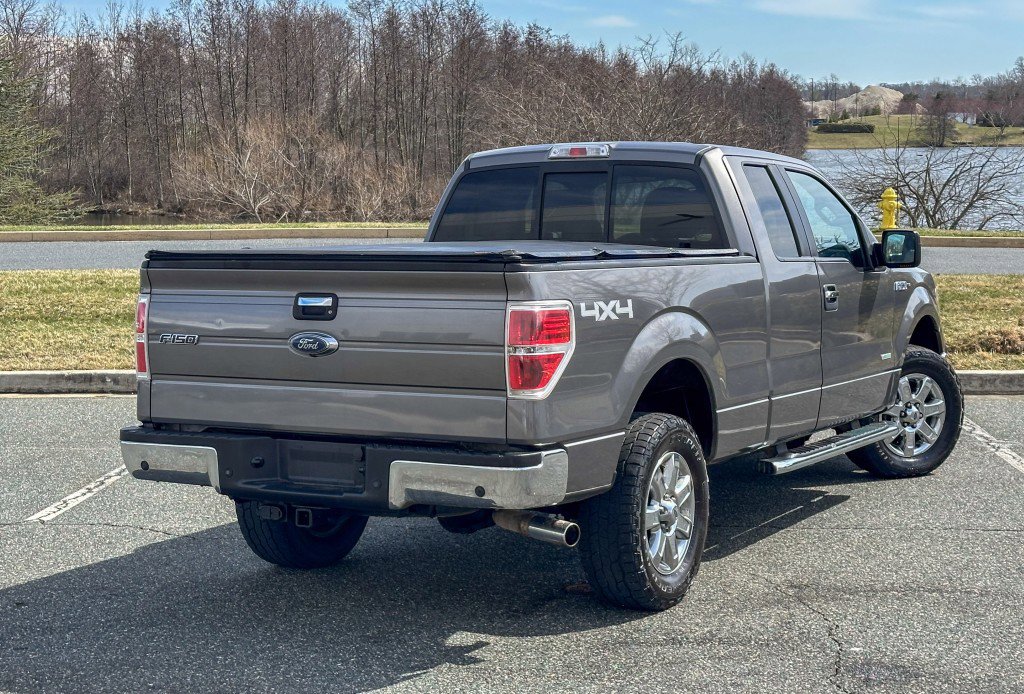 Used 2013 Ford F150 XLT w/ Luxury Equipment Group image 14