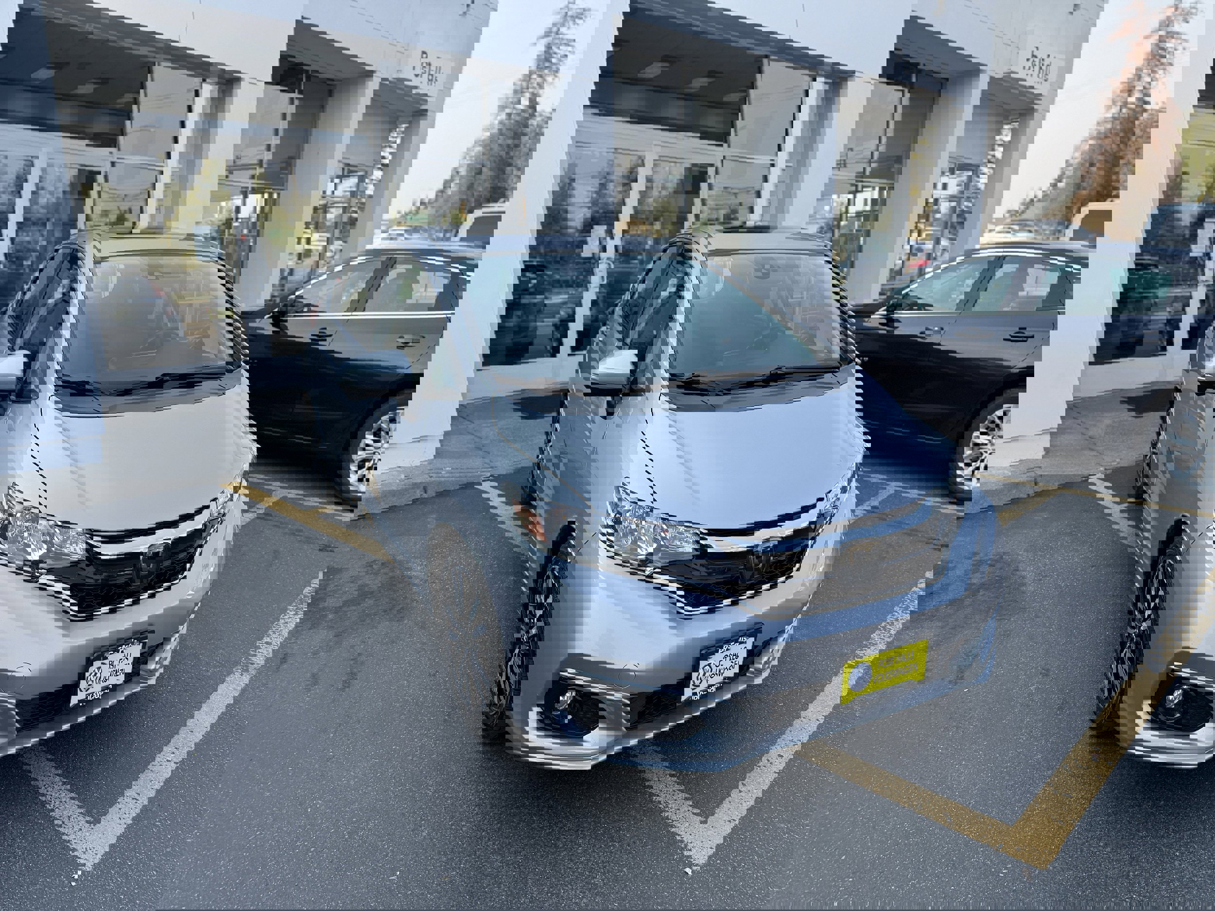 Used 2018 Honda Fit EX-L image 3