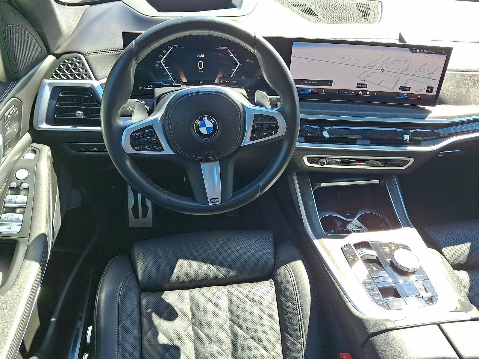 Used 2024 BMW X7 xDrive40i w/ M Sport Package AWD/4WD image 12