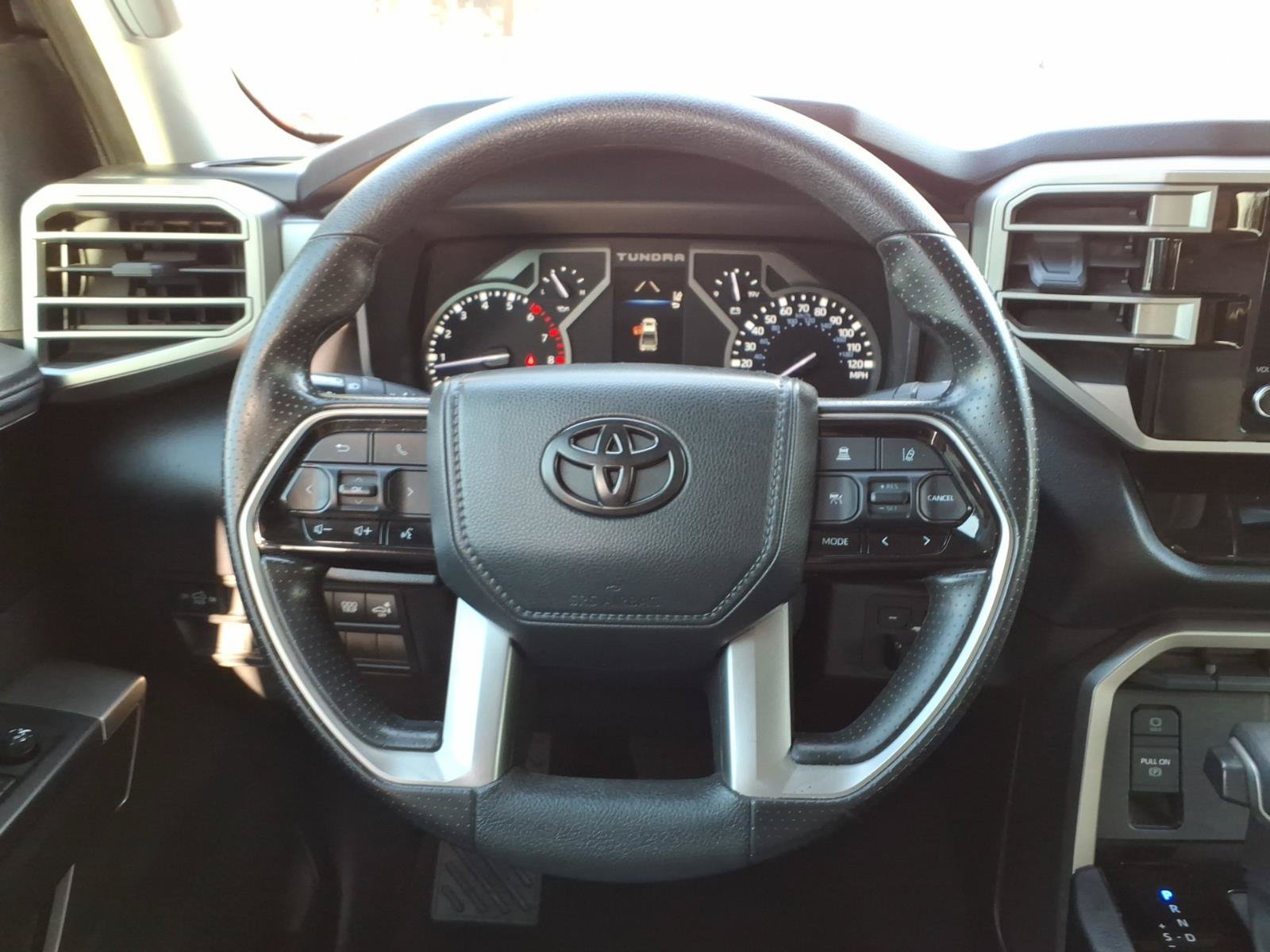 Used 2022 Toyota Tundra SR5 w/ Convenience Package RWD image 12