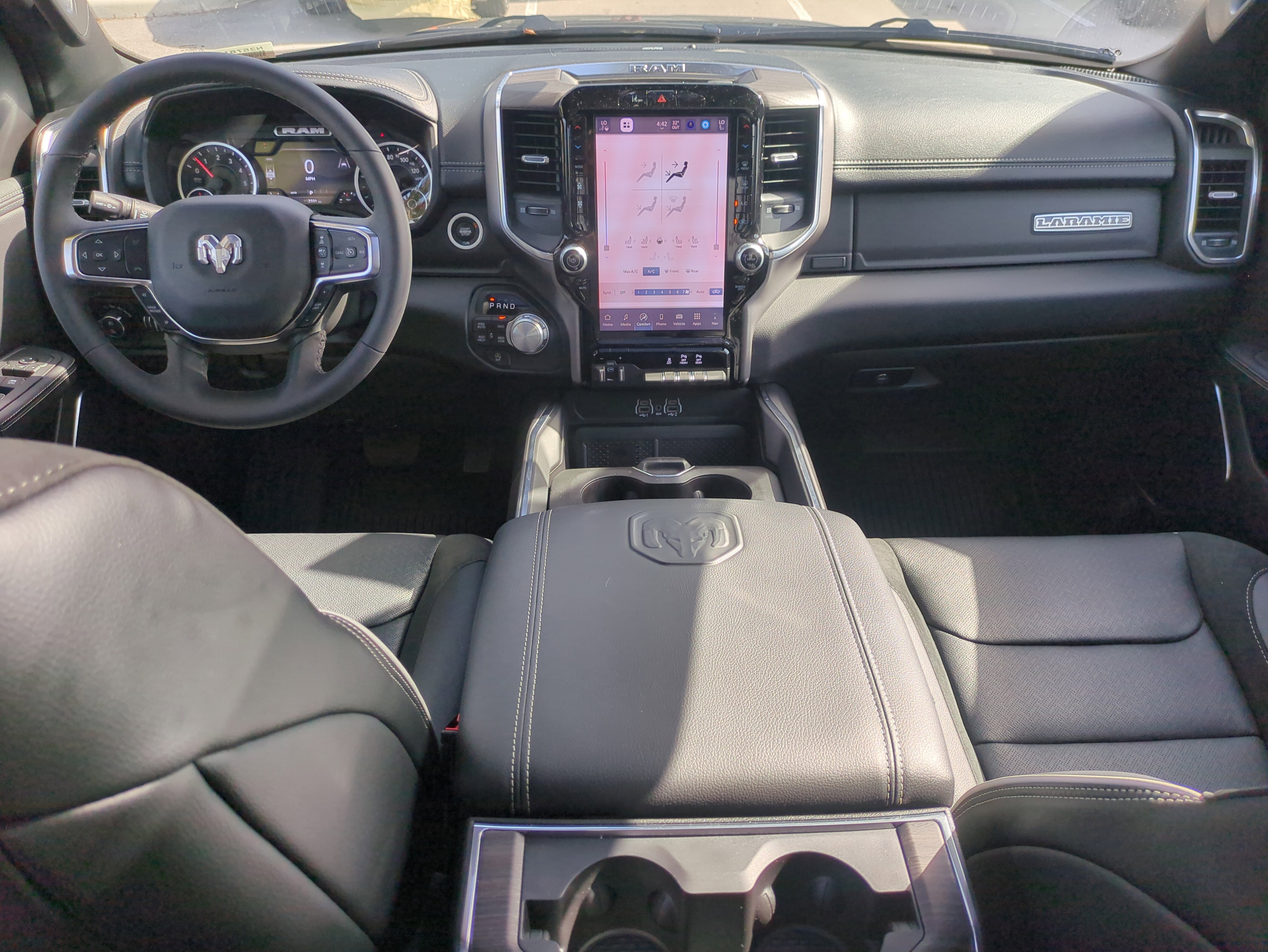 New 2026 RAM 1500 Laramie w/ Laramie Preferred Package image 15