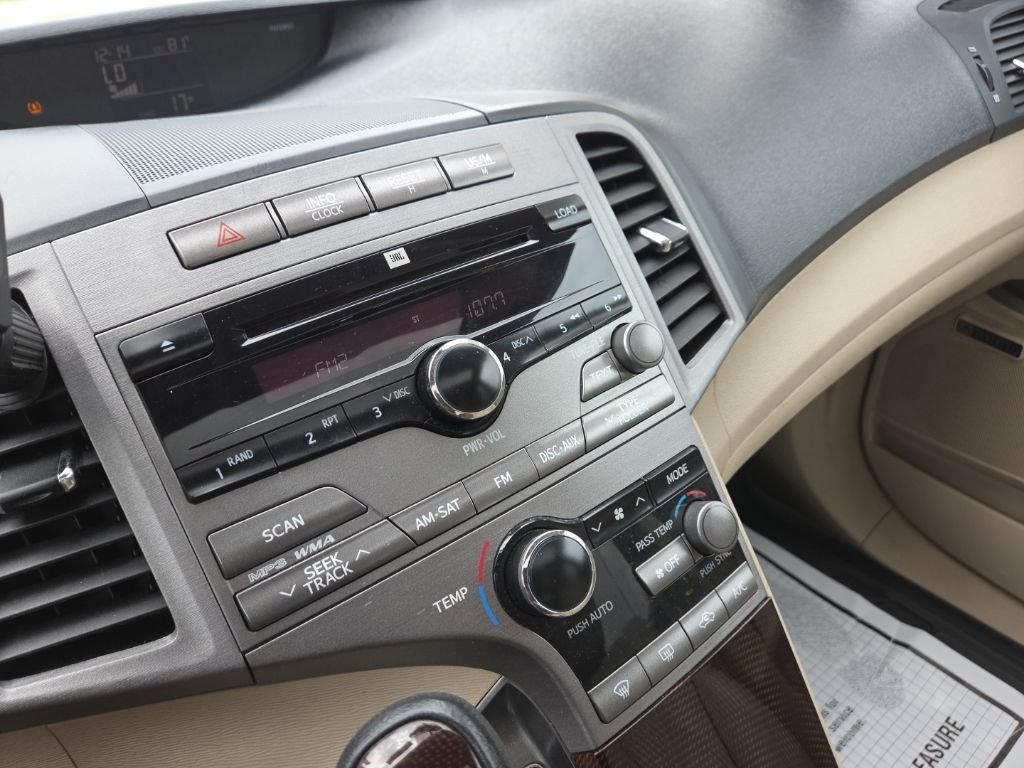 Used 2009 Toyota Venza AWD image 31