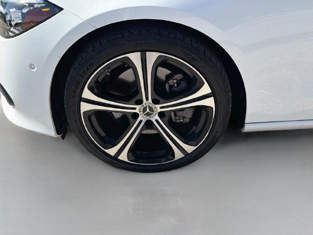 Used 2024 Mercedes-Benz C 300 Sedan image 38