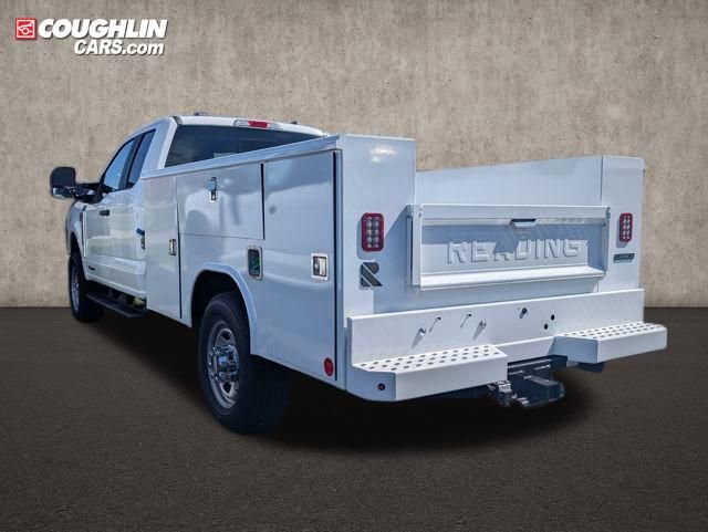 New 2025 Ford F350 XL w/ XL Chrome Package image 4