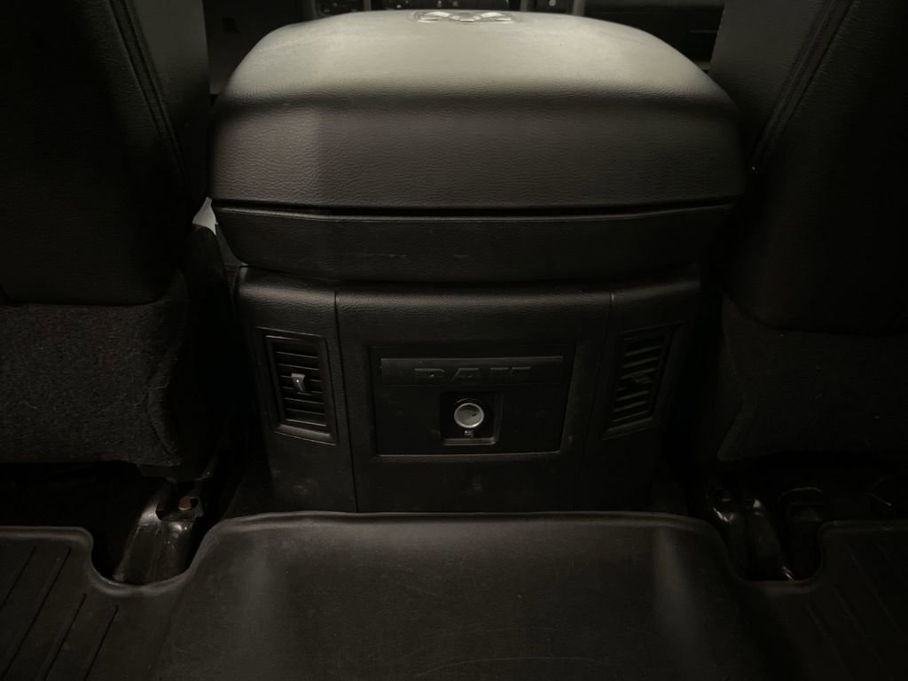 Used 2016 RAM 1500 Sport w/ Black Ram 1500 Sport Group image 15