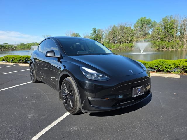 Used 2025 Tesla Model Y Long Range AWD/4WD image 64