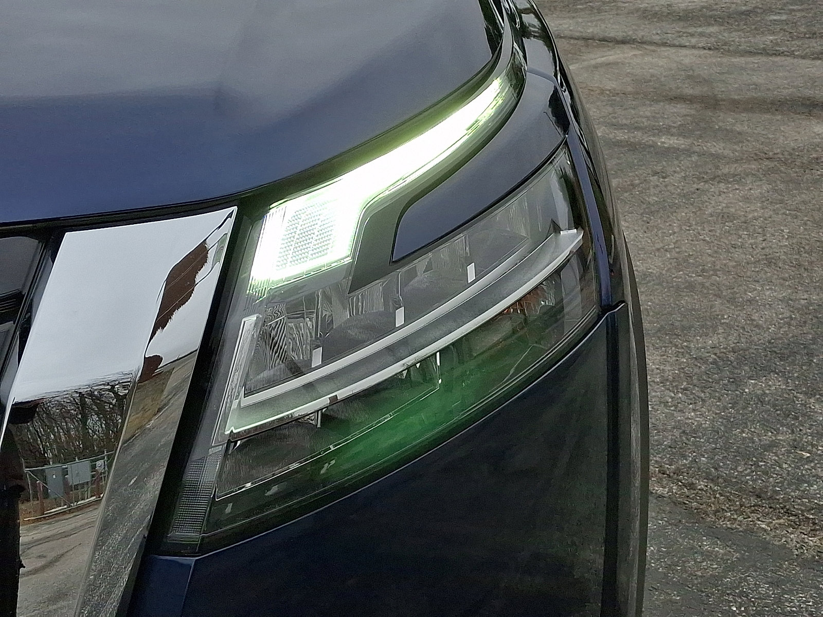 Used 2023 Nissan Pathfinder Platinum w/ Cargo Package image 11