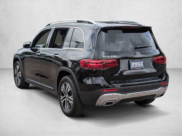 Used 2025 Mercedes-Benz GLB 250 image 8
