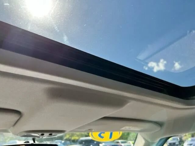 Used 2015 Jeep Patriot High Altitude FWD image 13