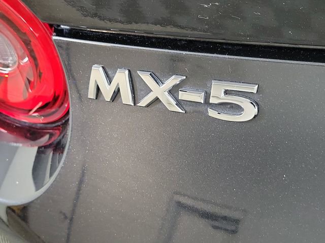 Used 2024 MAZDA MX-5 Miata RF Grand Touring w/ Weather Package image 7