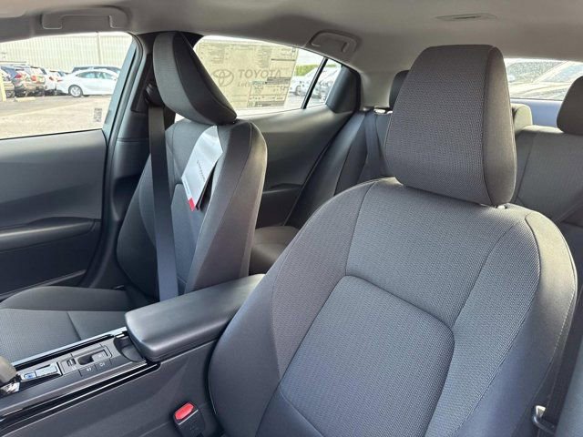 New 2026 Toyota Prius LE FWD image 10