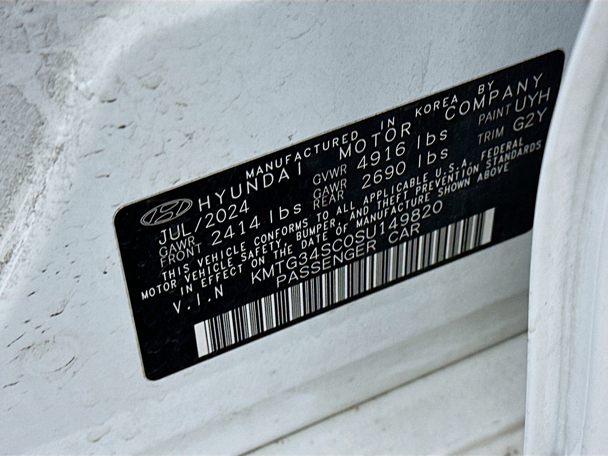 Used 2025 Genesis G70 2.5T image 12