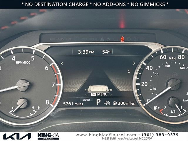 Used 2025 Nissan Rogue SV AWD/4WD image 12